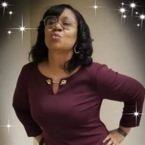 Meet your Posher, Lillian